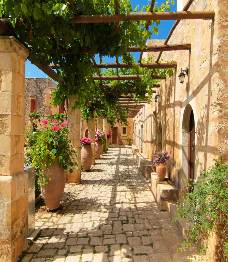 Улица с цветами 5