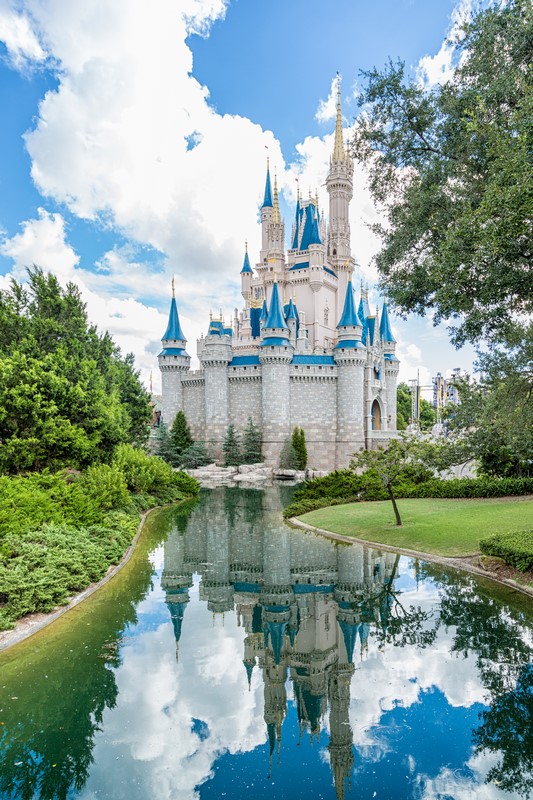 Вид на замок 1