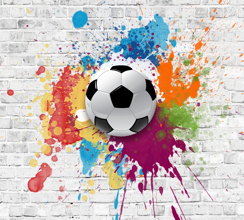 Футбольный мяч на фоне кирпичной стены 8