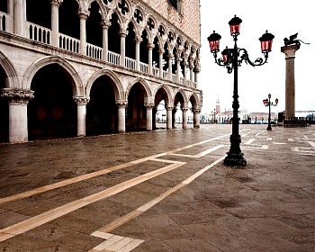 Площадь в Венеции 1