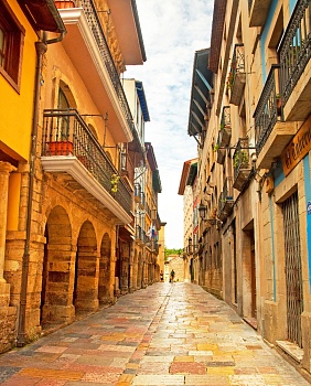 Улица в Европе 2